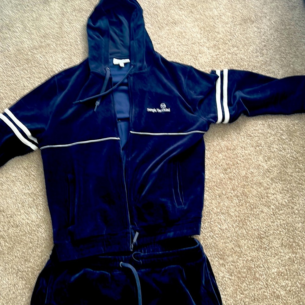 Sweat suit